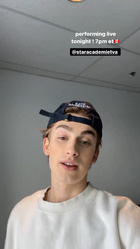 Johnny Orlando : johnny-orlando-1614547911.jpg