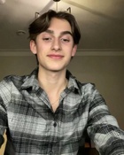 Johnny Orlando : johnny-orlando-1615136481.jpg