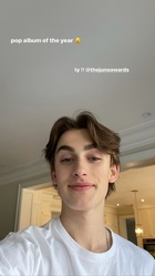 Johnny Orlando : johnny-orlando-1615325451.jpg