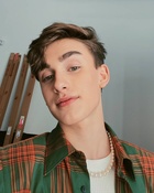 Johnny Orlando : johnny-orlando-1627751801.jpg