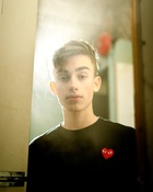 Johnny Orlando : johnny-orlando-1641676350.jpg