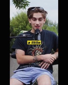 Johnny Orlando : johnny-orlando-1738188434.jpg