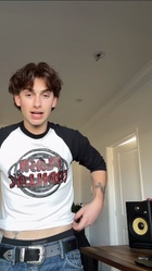 Johnny Orlando : johnny-orlando-1740873364.jpg