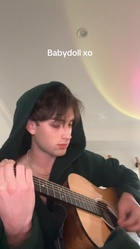 Johnny Orlando : johnny-orlando-1741632571.jpg