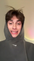 Johnny Orlando : johnny-orlando-1742080530.jpg
