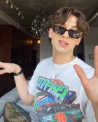 Johnny Orlando : johnny-orlando-1742080543.jpg