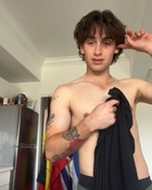 Johnny Orlando : johnny-orlando-1744295685.jpg