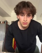 Johnny Orlando : johnny-orlando-1744318078.jpg