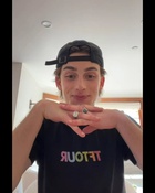 Johnny Orlando : johnny-orlando-1744901759.jpg