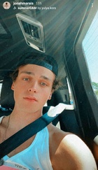 Jonah Marais : jonah-marais-1631741885.jpg