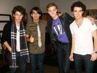 Jonas Brothers : TI4U_u1248500810.jpg