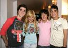 Jonas Brothers : TI4U_u1270993543.jpg