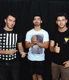 Jonas Brothers : jonas-brothers-1374775271.jpg