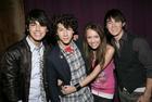 Jonas Brothers : jonas_brothers_1182099230.jpg