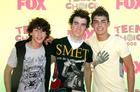 Jonas Brothers : jonas_brothers_1191029639.jpg