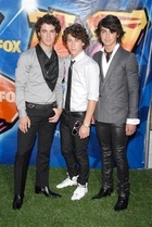 Jonas Brothers : jonas_brothers_1191029670.jpg