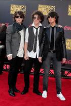 Jonas Brothers : jonas_brothers_1195668667.jpg