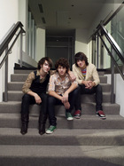 Jonas Brothers : jonas_brothers_1199389764.jpg