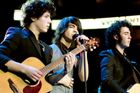 Jonas Brothers : jonas_brothers_1201623550.jpg
