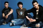 Jonas Brothers : jonas_brothers_1201970561.jpg