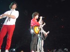 Jonas Brothers : jonas_brothers_1204136834.jpg