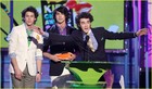 Jonas Brothers : jonas_brothers_1206907646.jpg