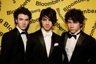 Jonas Brothers : jonas_brothers_1209399092.jpg