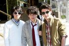 Jonas Brothers : jonas_brothers_1209657045.jpg