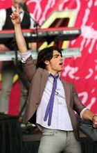 Jonas Brothers : jonas_brothers_1210604959.jpg