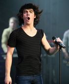 Jonas Brothers : jonas_brothers_1214496917.jpg