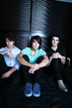 Jonas Brothers : jonas_brothers_1214843940.jpg