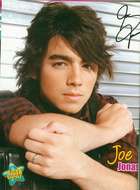 Jonas Brothers : jonas_brothers_1215316120.jpg