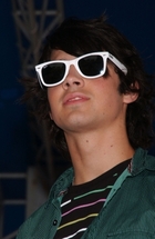 Jonas Brothers : jonas_brothers_1216604082.jpg