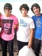 Jonas Brothers : jonas_brothers_1216613049.jpg