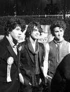 Jonas Brothers : jonas_brothers_1218116570.jpg