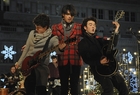 Jonas Brothers : jonas_brothers_1231119369.jpg