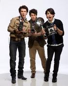 Jonas Brothers : jonas_brothers_1234021838.jpg