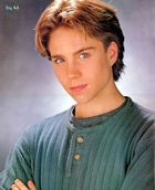 Jonathan Brandis : jb23.jpg