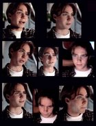 Jonathan Brandis : jbsq122.jpg