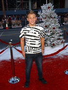 Jonathan Lipnicki : jonathan_lipnicki_1258959087.jpg