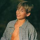 Jonathan Taylor Thomas : jtt-shirtless.jpg