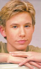 Jonathan Taylor Thomas : jtt801.jpg