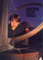 Jonathan Taylor Thomas : jttmg04.jpg