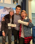 Jordan Fisher : TI4U1582709744.jpg