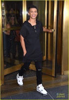 Jordan Fisher : jordan-fisher-1469718911.jpg