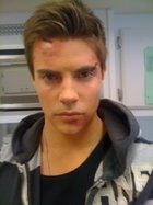 Josh Henderson : josh-henderson-1322720500.jpg