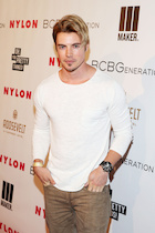 Josh Henderson : josh-henderson-1453081568.jpg