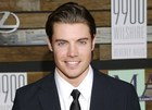 Josh Henderson : josh_henderson_1303534863.jpg