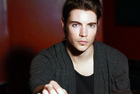 Josh Henderson : josh_henderson_1304100301.jpg