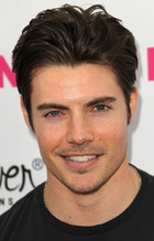 Josh Henderson : josh_henderson_1310516231.jpg